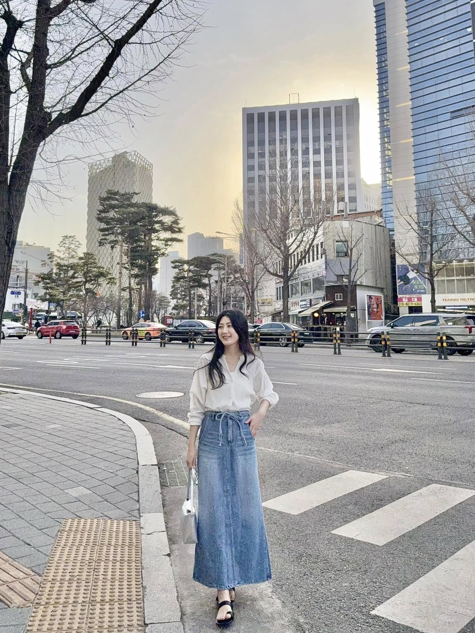 氣質迷人V領楊柳上衣