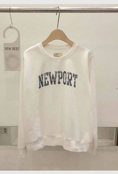 卜派家NEWPORT刷毛大學TEE