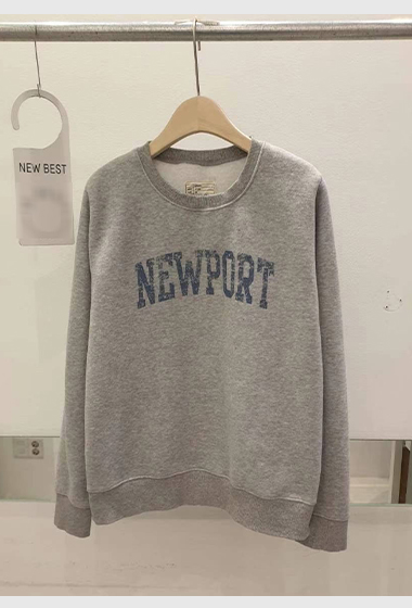 卜派家NEWPORT刷毛大學TEE