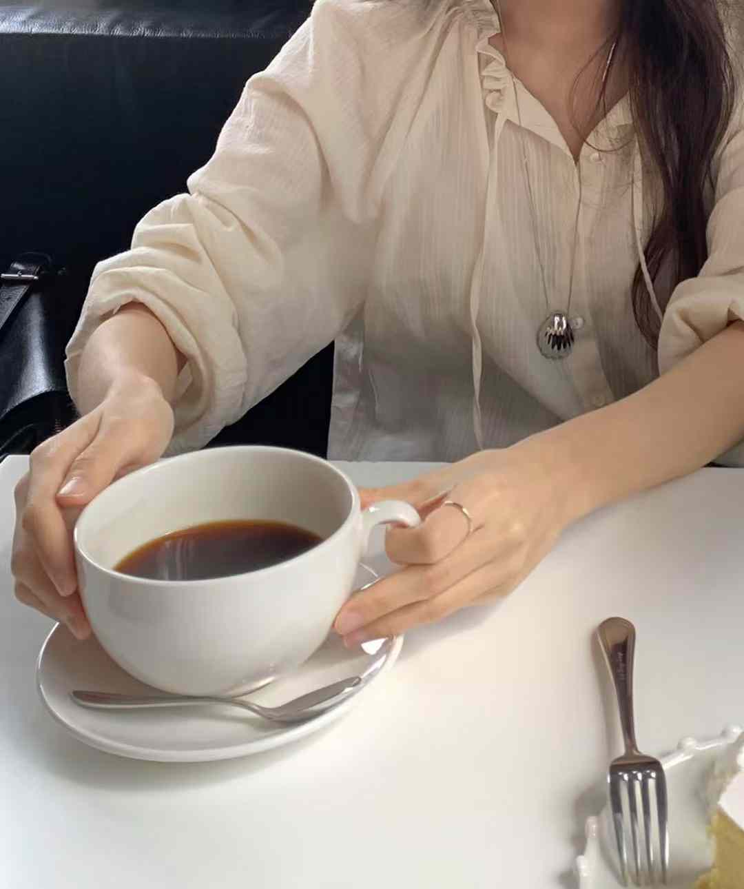B89.顏值家抓皺綁帶罩衫