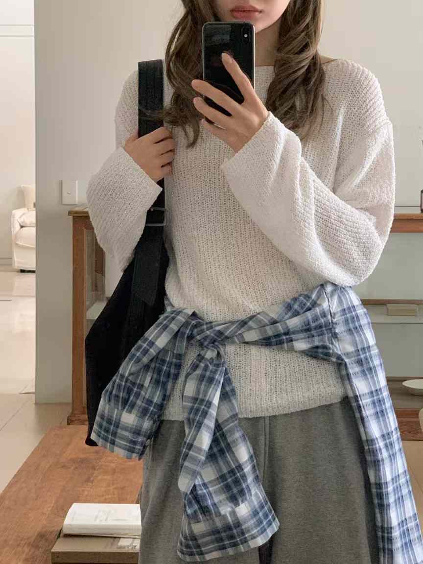 B18.溫柔女孩圓領針織衫