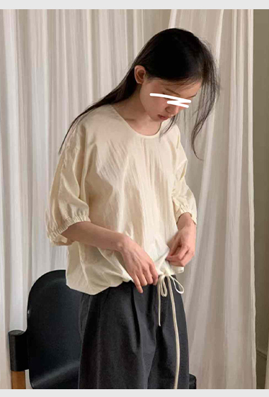 A103.甜心女孩泡泡袖上衣