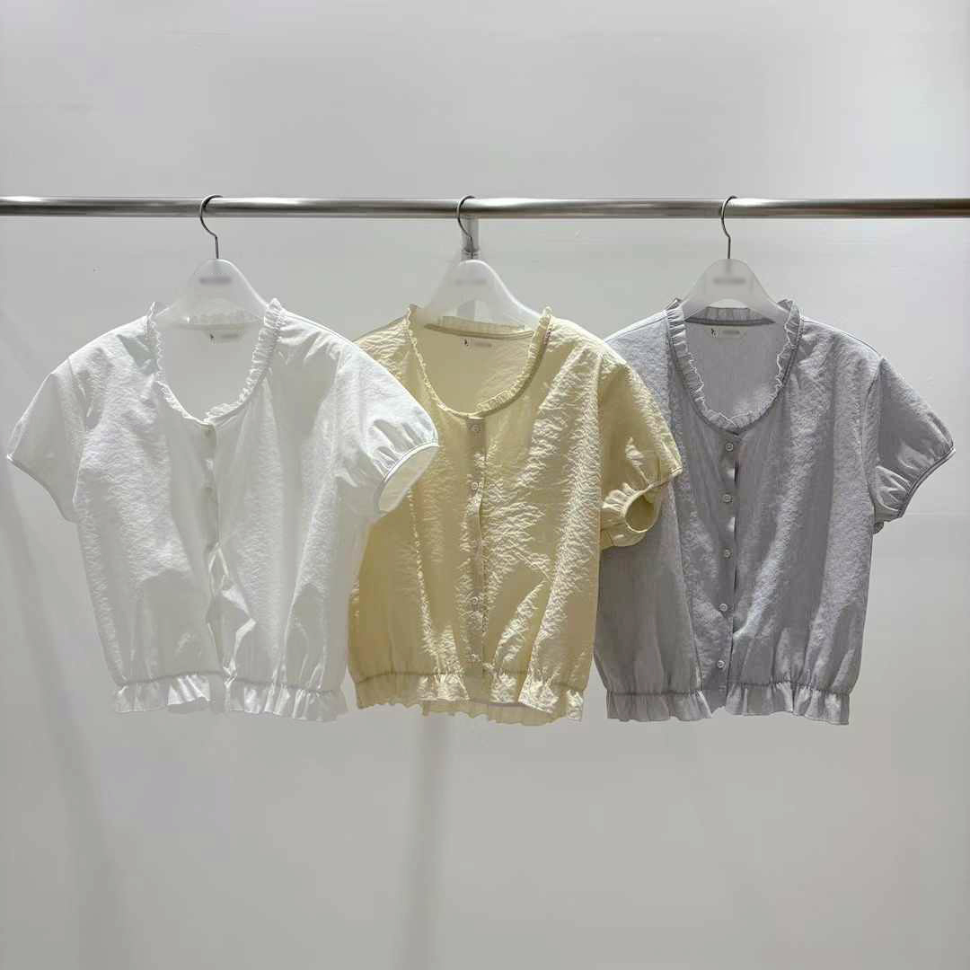 A83.質感家公主蓬袖荷葉上衣