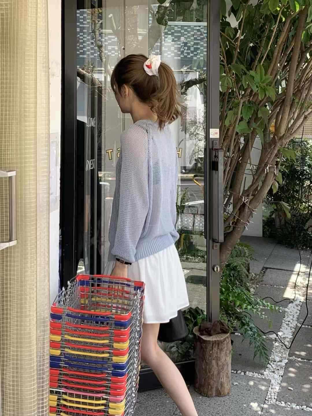 A105.顯瘦垂墜拉克蘭袖針織上衣