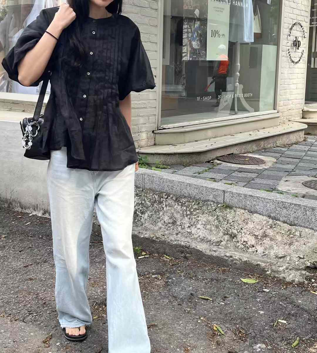 B11.初夏澎袖壓褶上衣