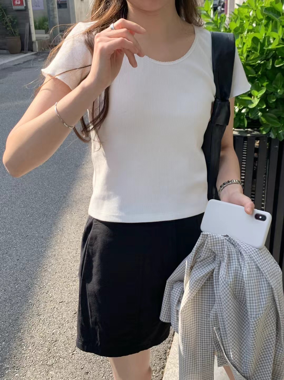 A64.顏值家莫代爾華夫格纖瘦TEE