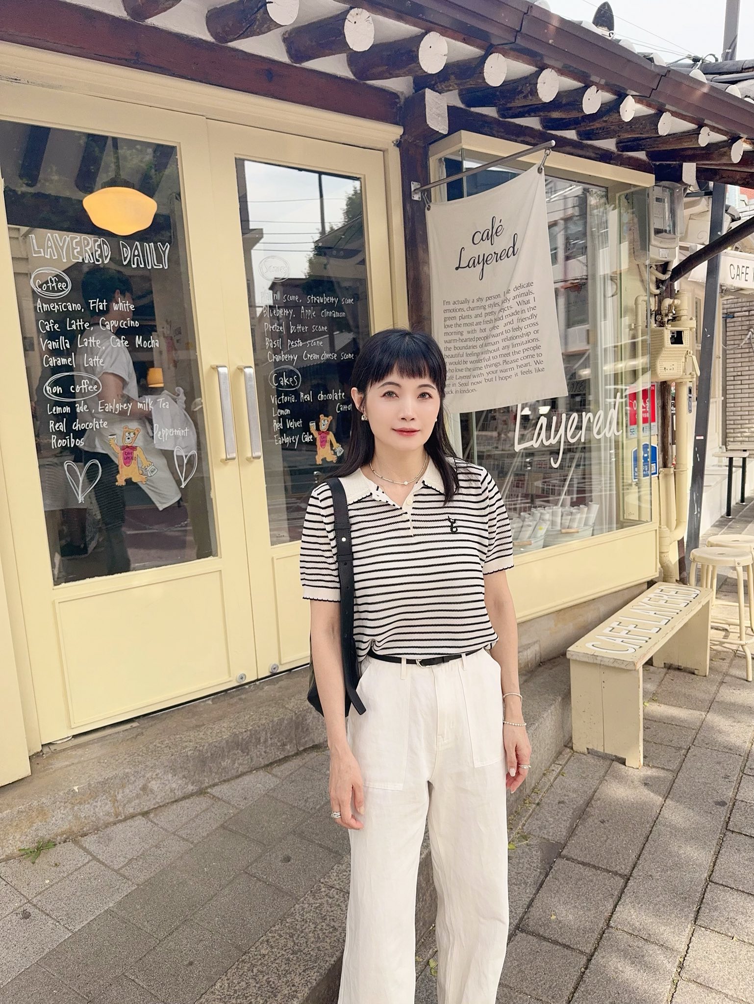 A14.可可家小貓刺繡翻領TEE