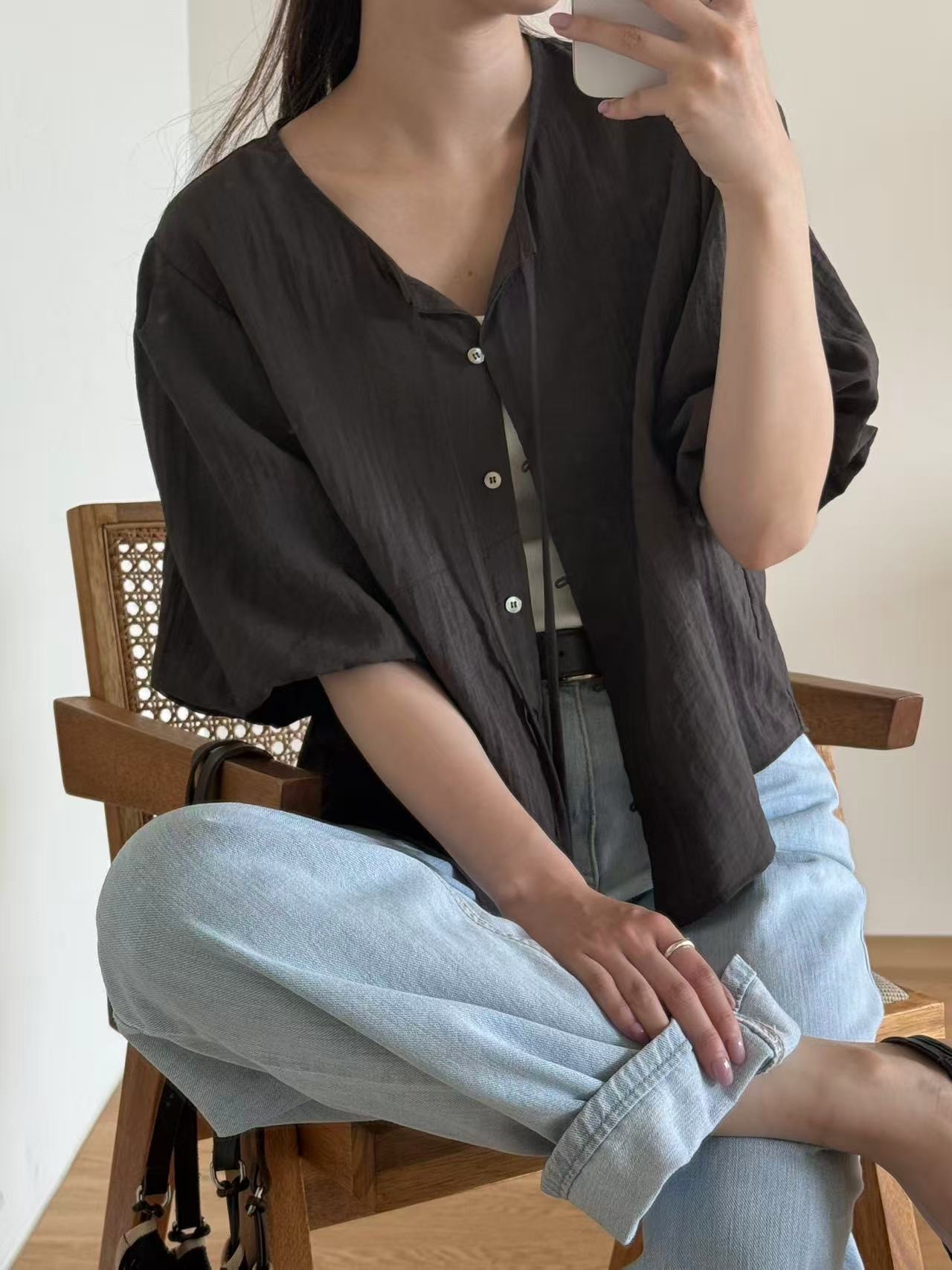 A44.瘦瘦歐膩氣質澎袖上衣