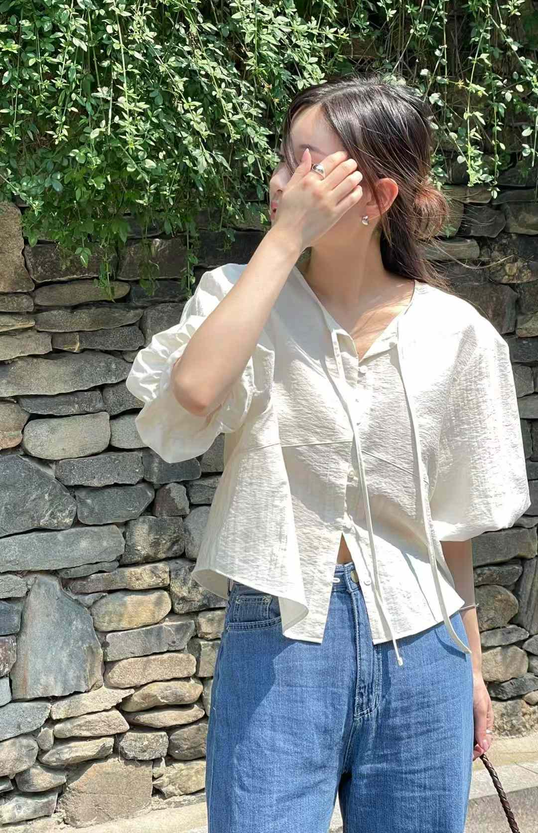 A44.瘦瘦歐膩氣質澎袖上衣