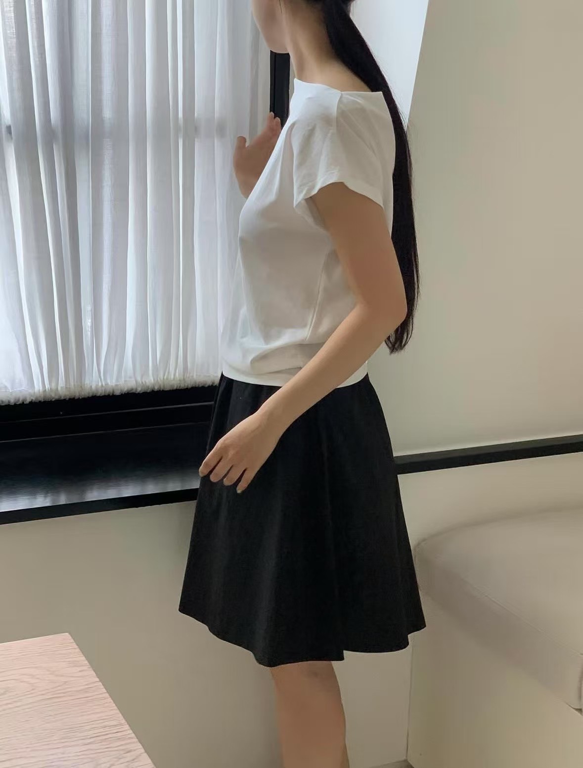 A17.氣質平領包肩上衣