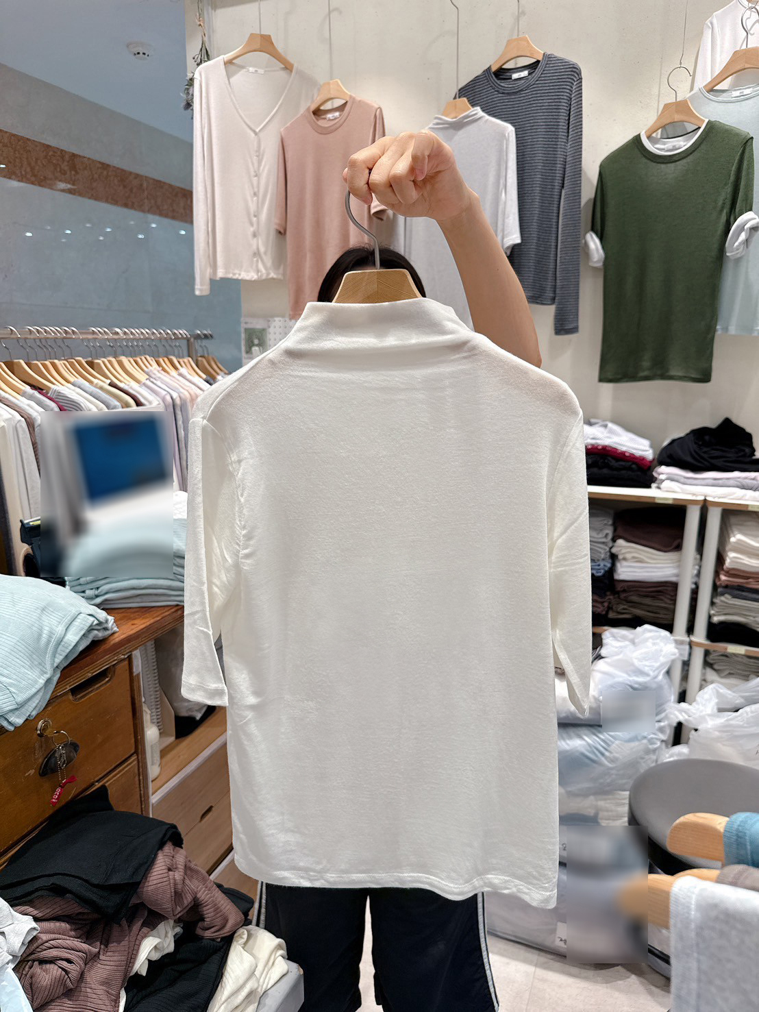 B114.煙囪領打底天絲羊毛上衣