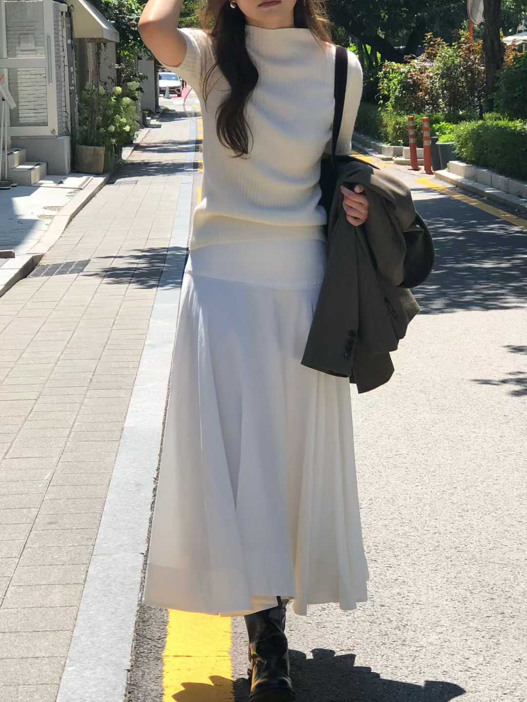 B20.大V家煙囪領直坑條短袖毛衣