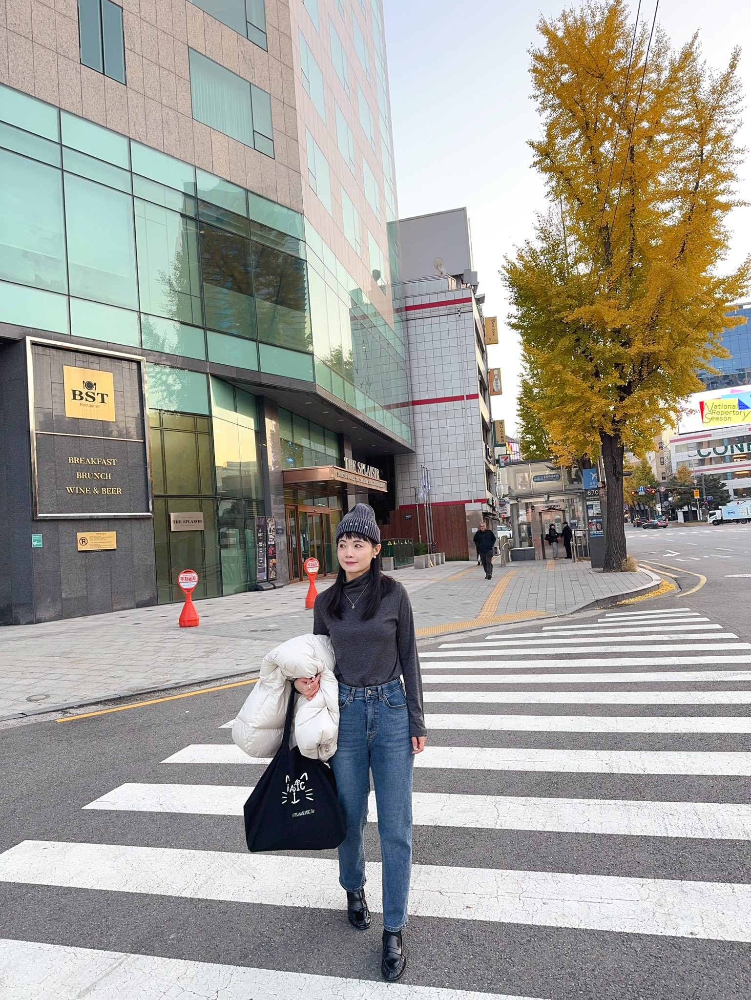 高級灰色系半高領上衣