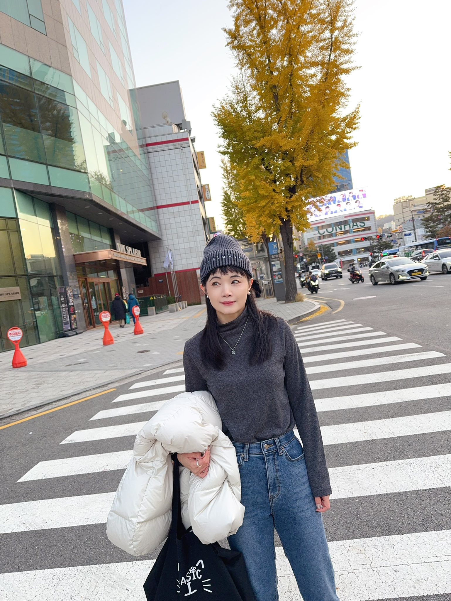 高級灰色系半高領上衣