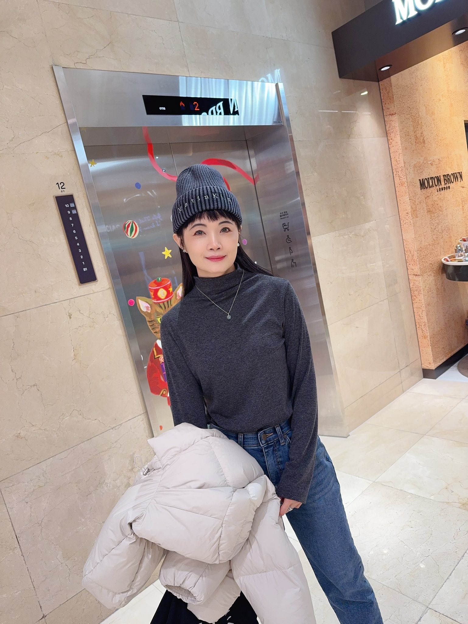 高級灰色系半高領上衣