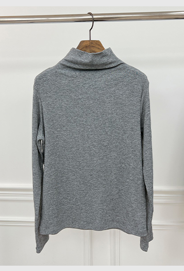 B03.高級灰色系半高領上衣