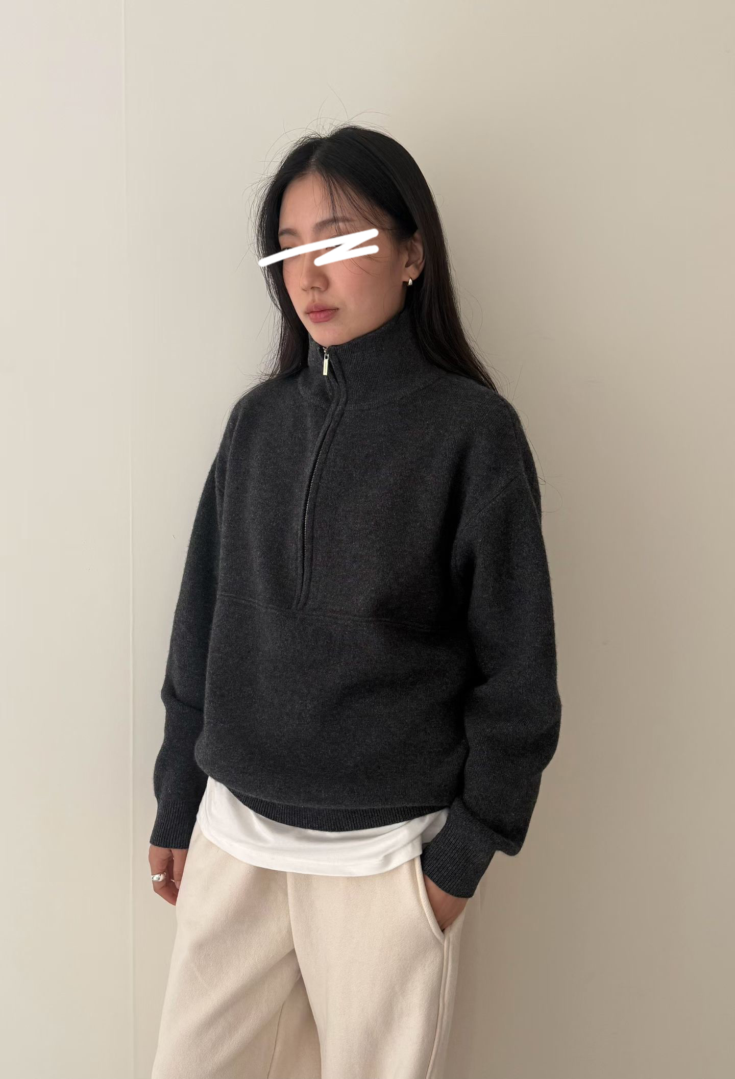 B52.瘦瘦歐膩立領剪接拉鍊毛衣