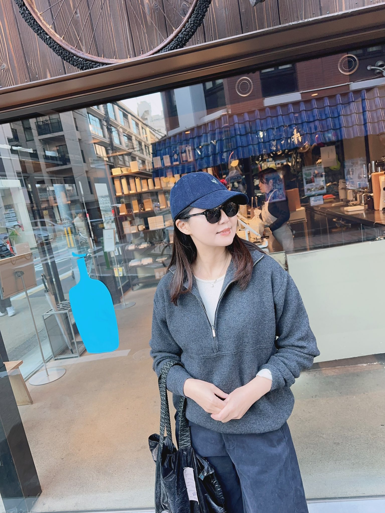 瘦瘦歐膩立領剪接拉鍊毛衣