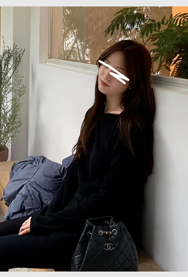 B30.顏值家女孩細坑條上衣