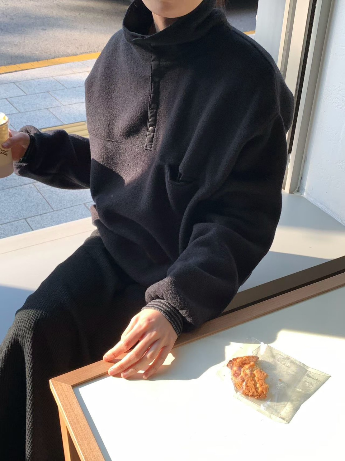 C17.纖瘦家絨面半拉鍊立領上衣