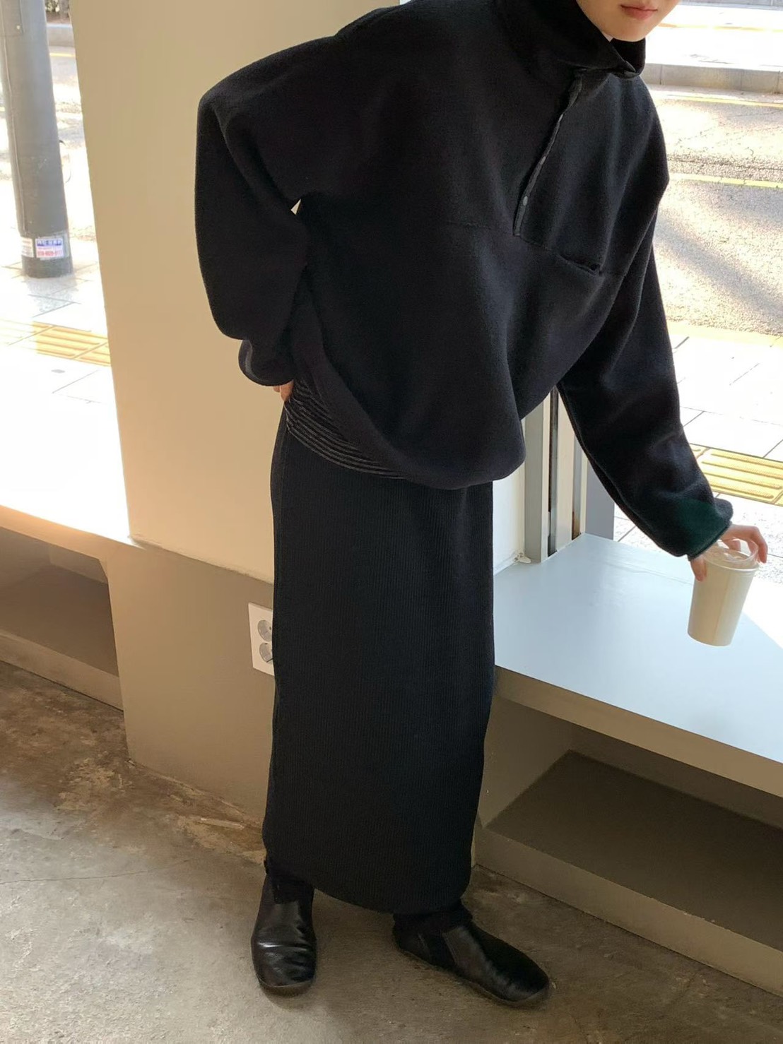 C17.纖瘦家絨面半拉鍊立領上衣