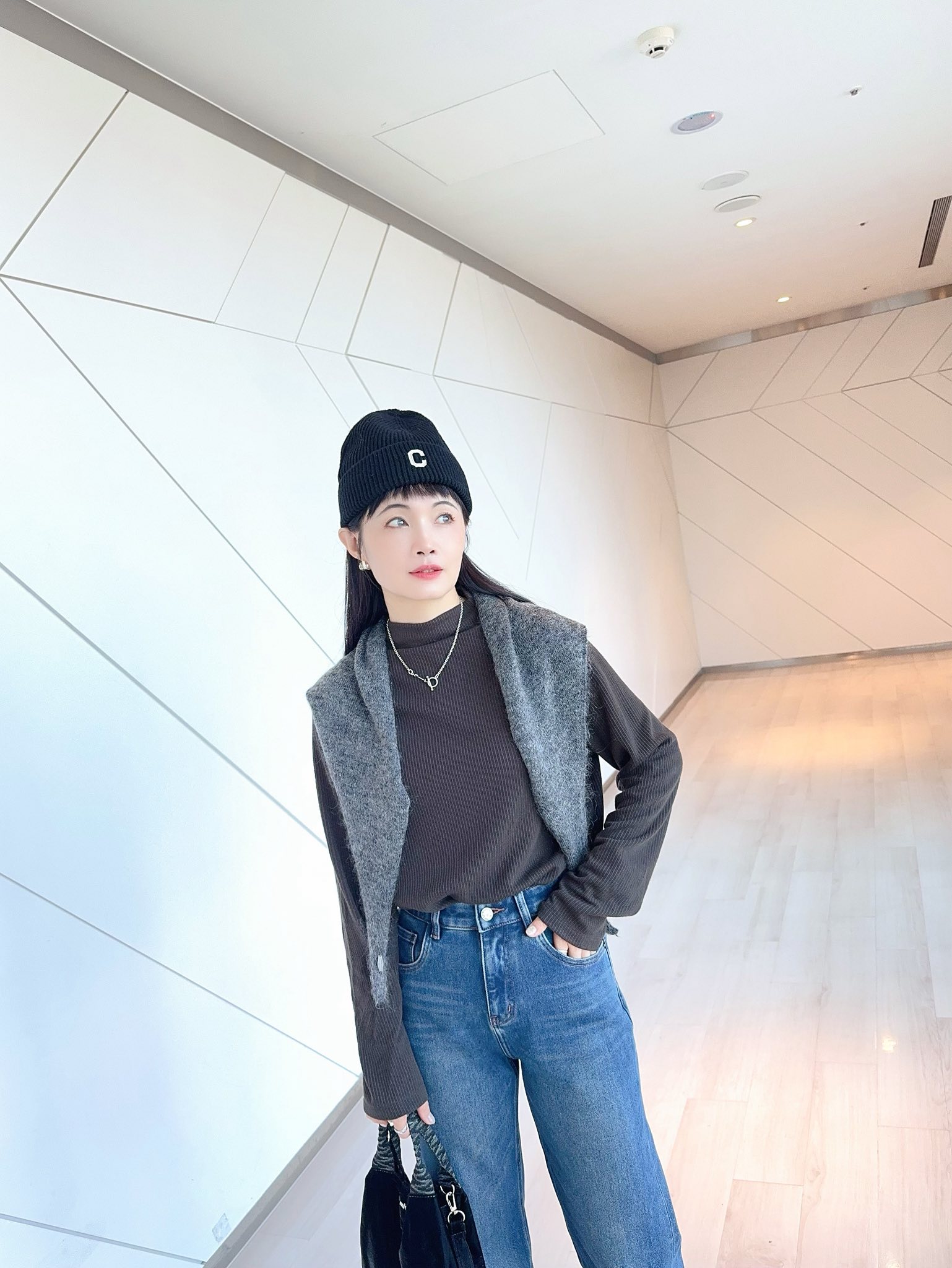 A113.冬日巧克力直坑條煙囪領上衣