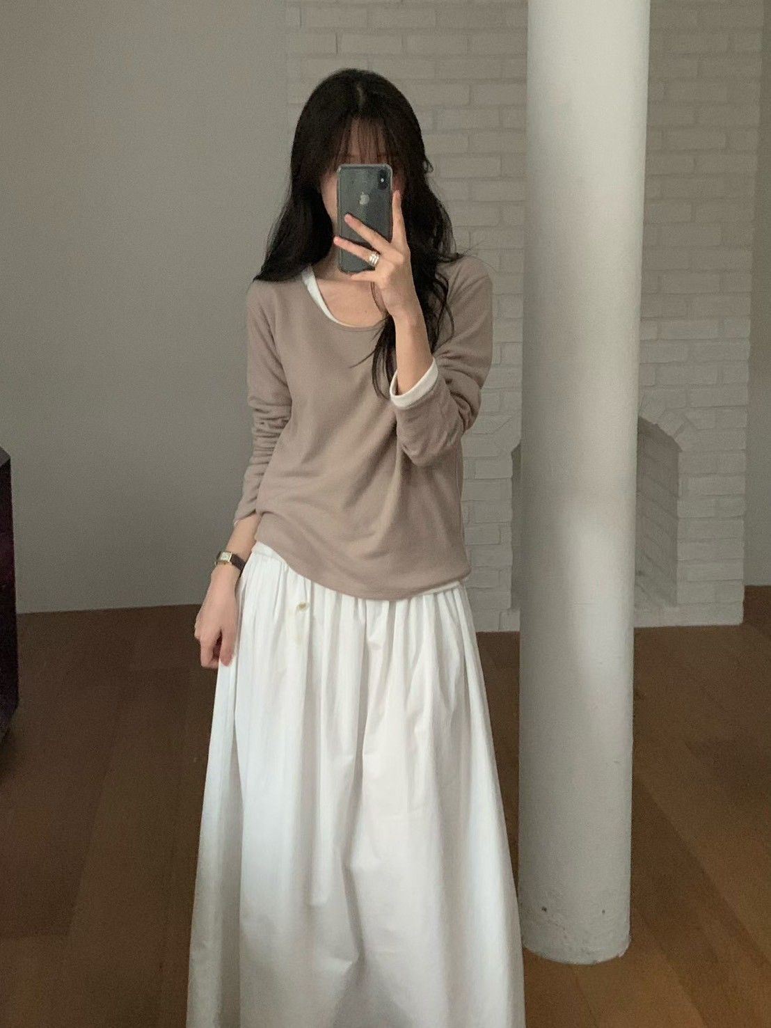 A03.小V家柔軟大U領彈性上衣