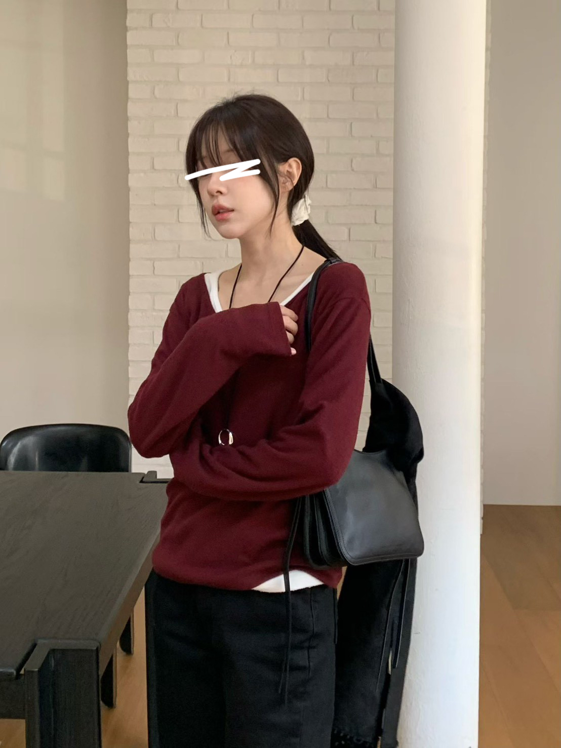 A03.小V家柔軟大U領彈性上衣