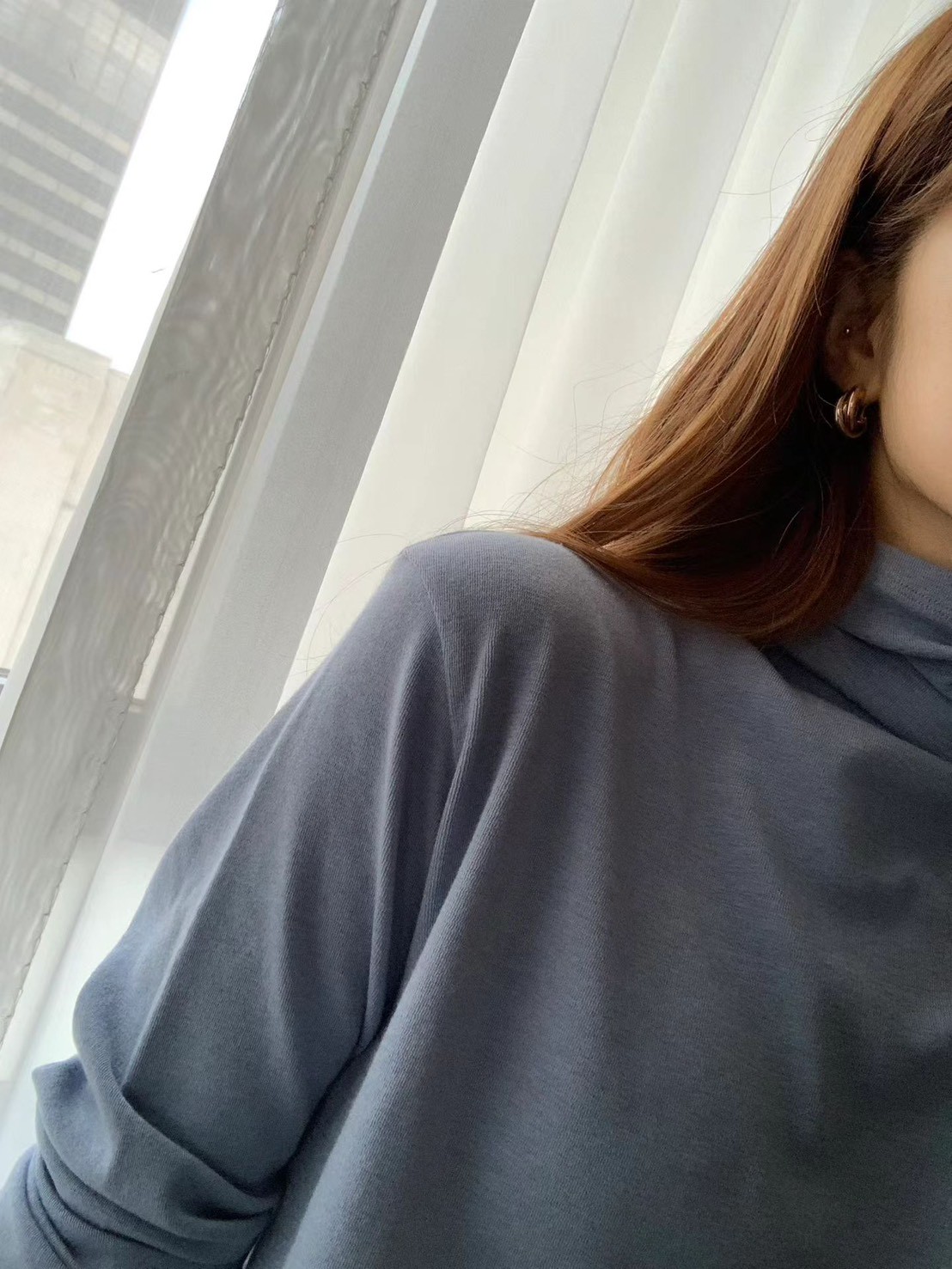 A12.顏值家天絲羊毛高領上衣