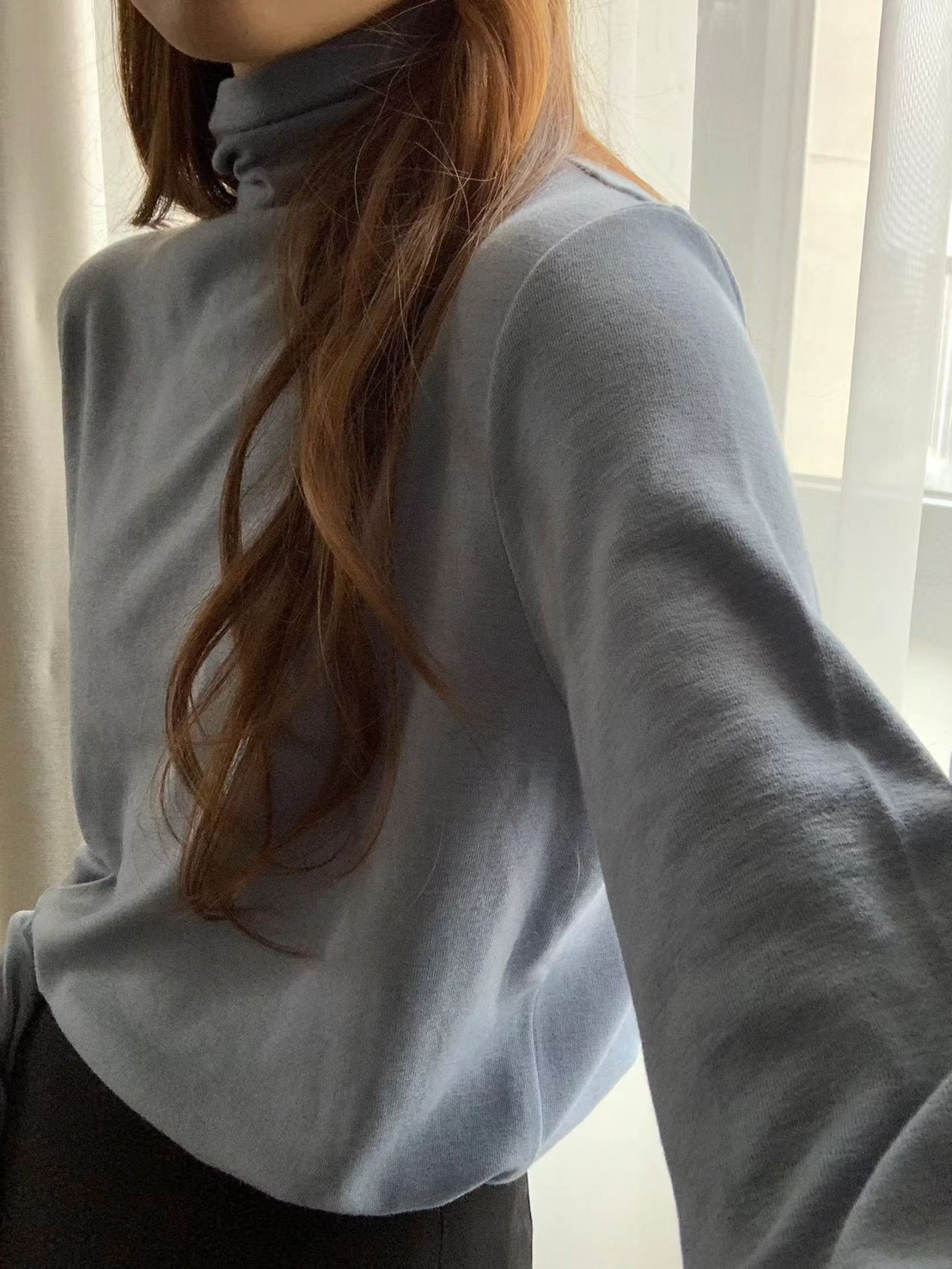 A12.顏值家天絲羊毛高領上衣