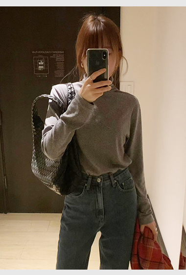 A12.顏值家天絲羊毛高領上衣