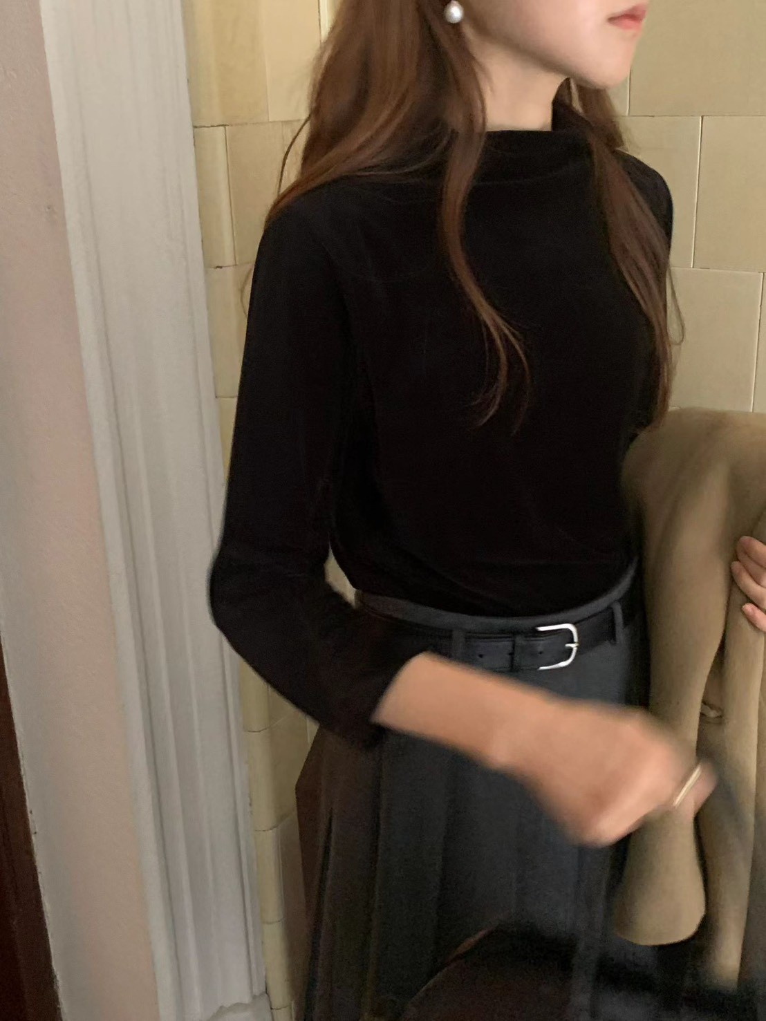 A50.顏值家微高領氣質天鵝絨上衣