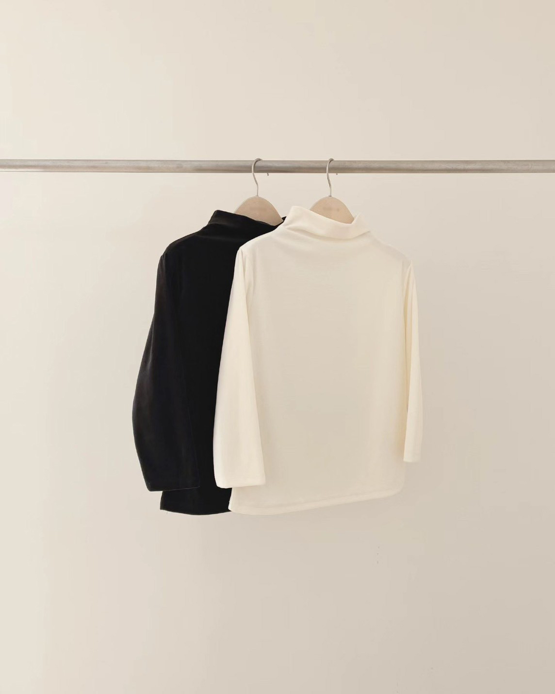 A50.顏值家微高領氣質天鵝絨上衣