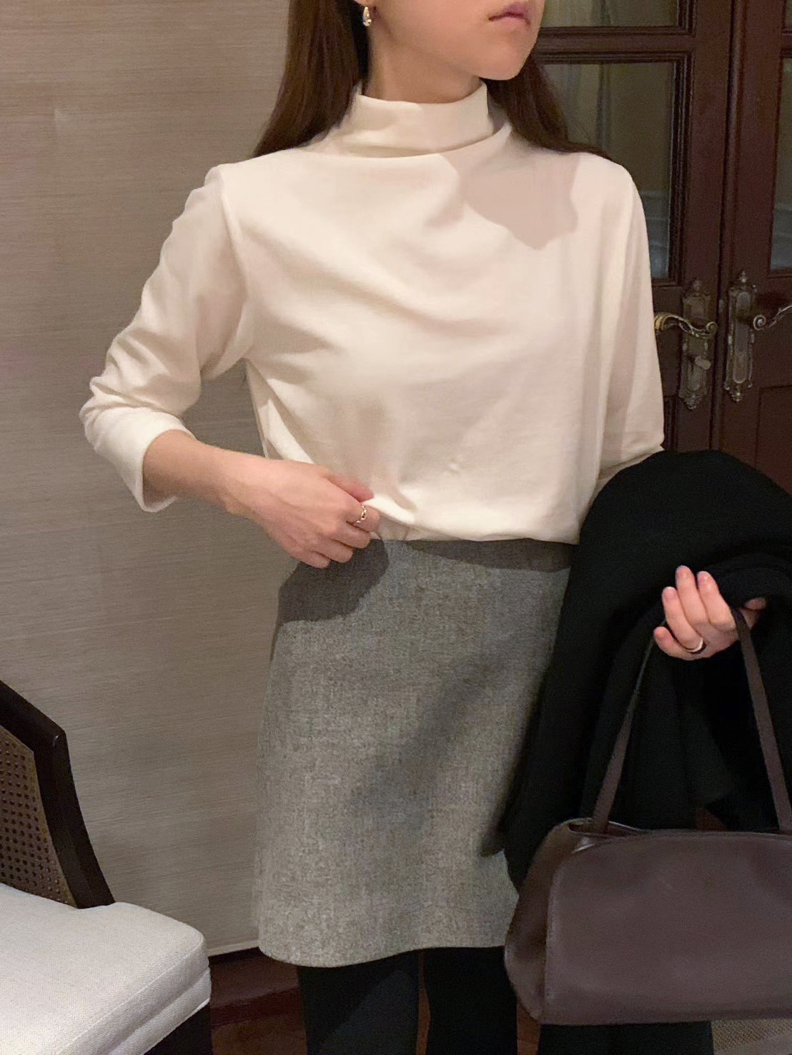 A50.顏值家微高領氣質天鵝絨上衣