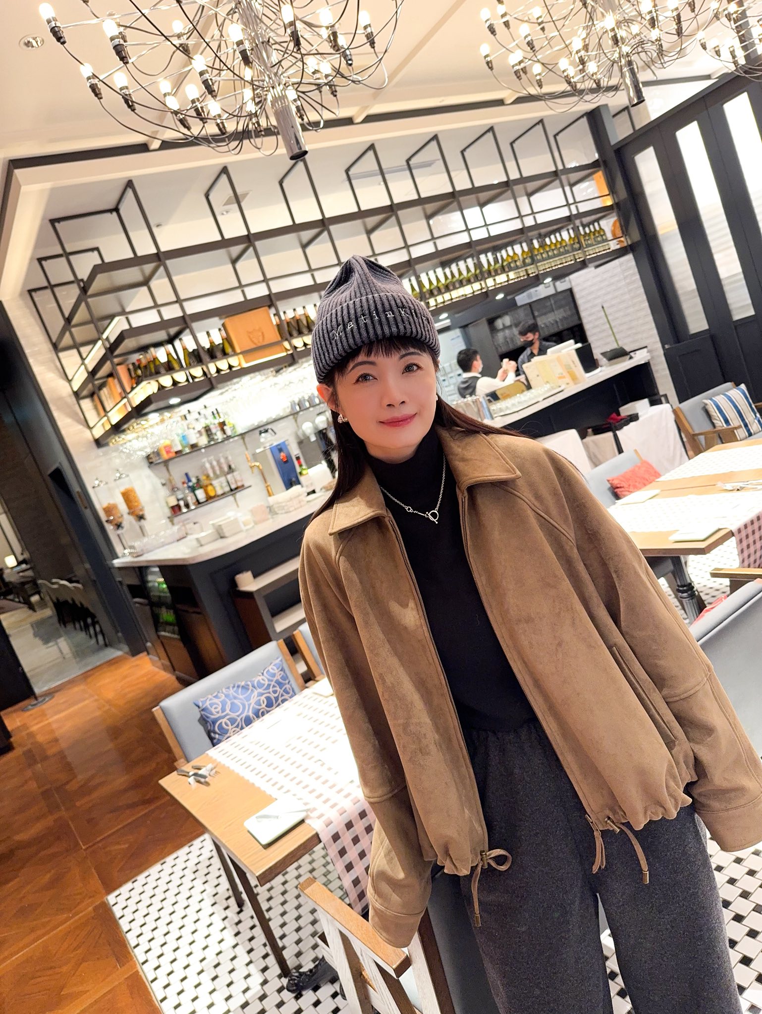 B27.入冬舒適溫柔羊毛高領上衣