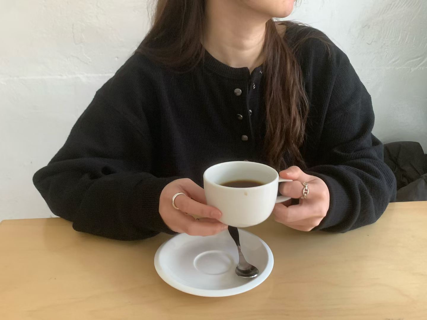 B17.特色半門襟壓釦羅紋上衣