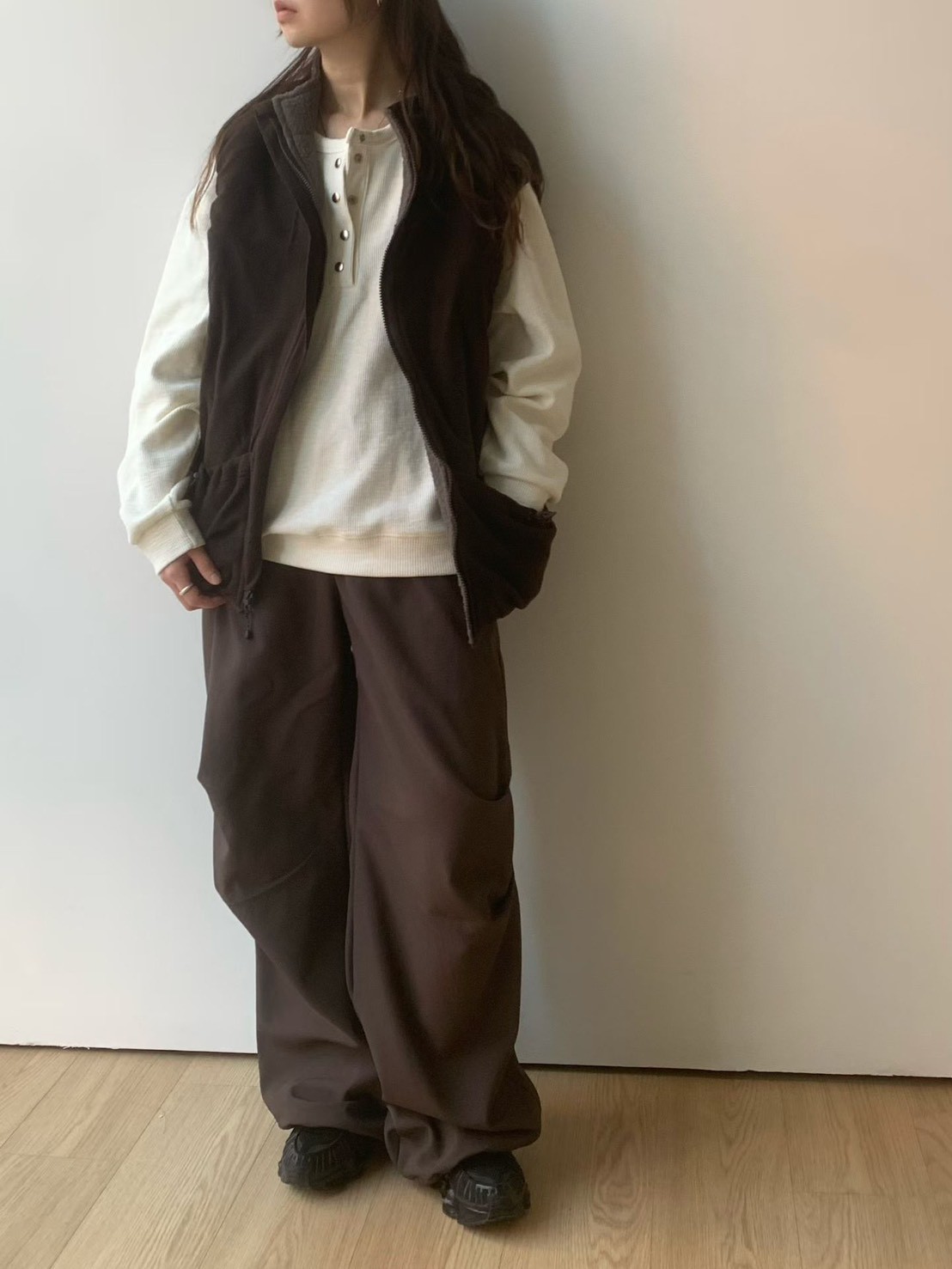 B17.特色半門襟壓釦羅紋上衣