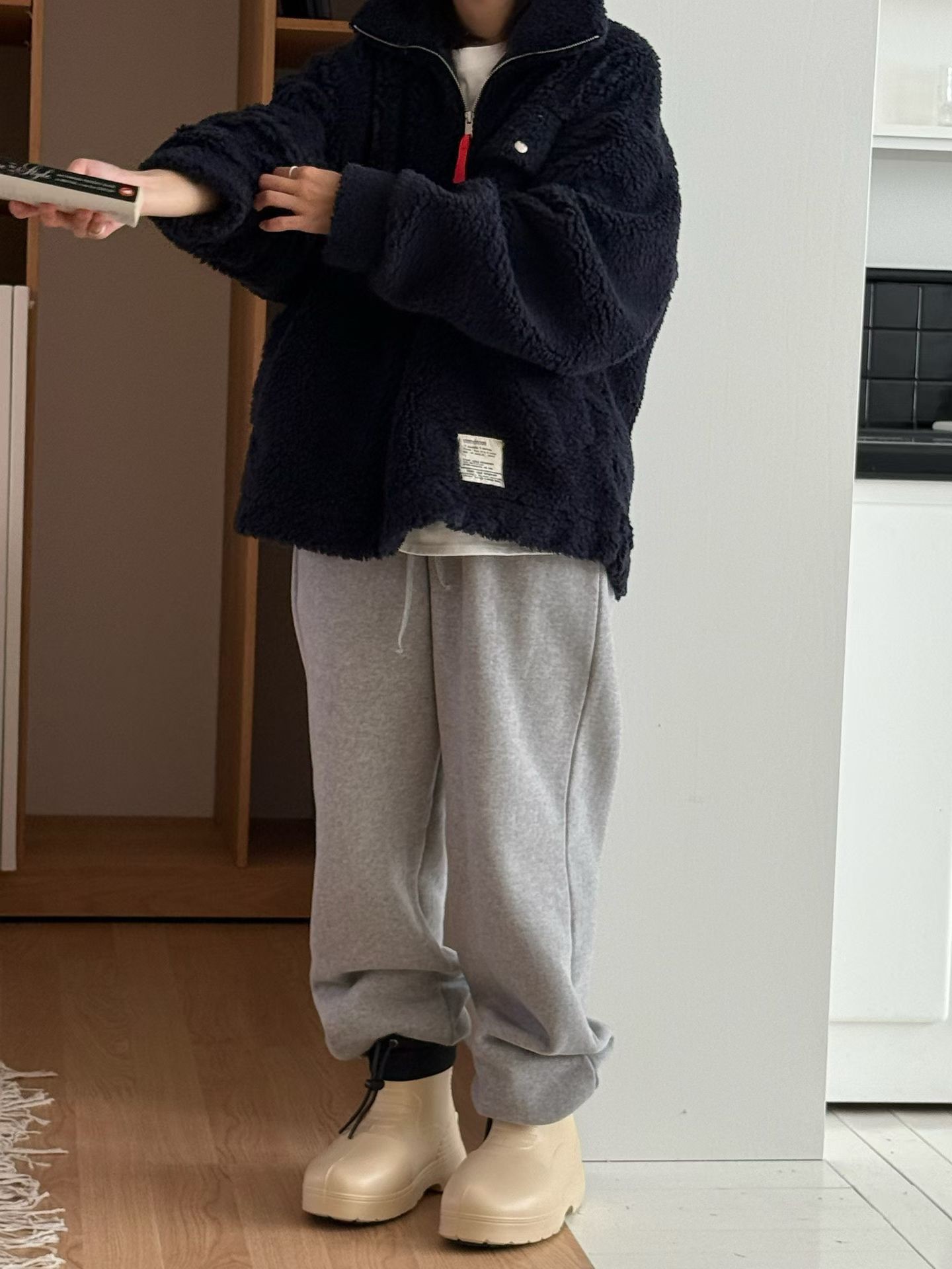 B14.暖暖玩偶毛茸茸立領上衣