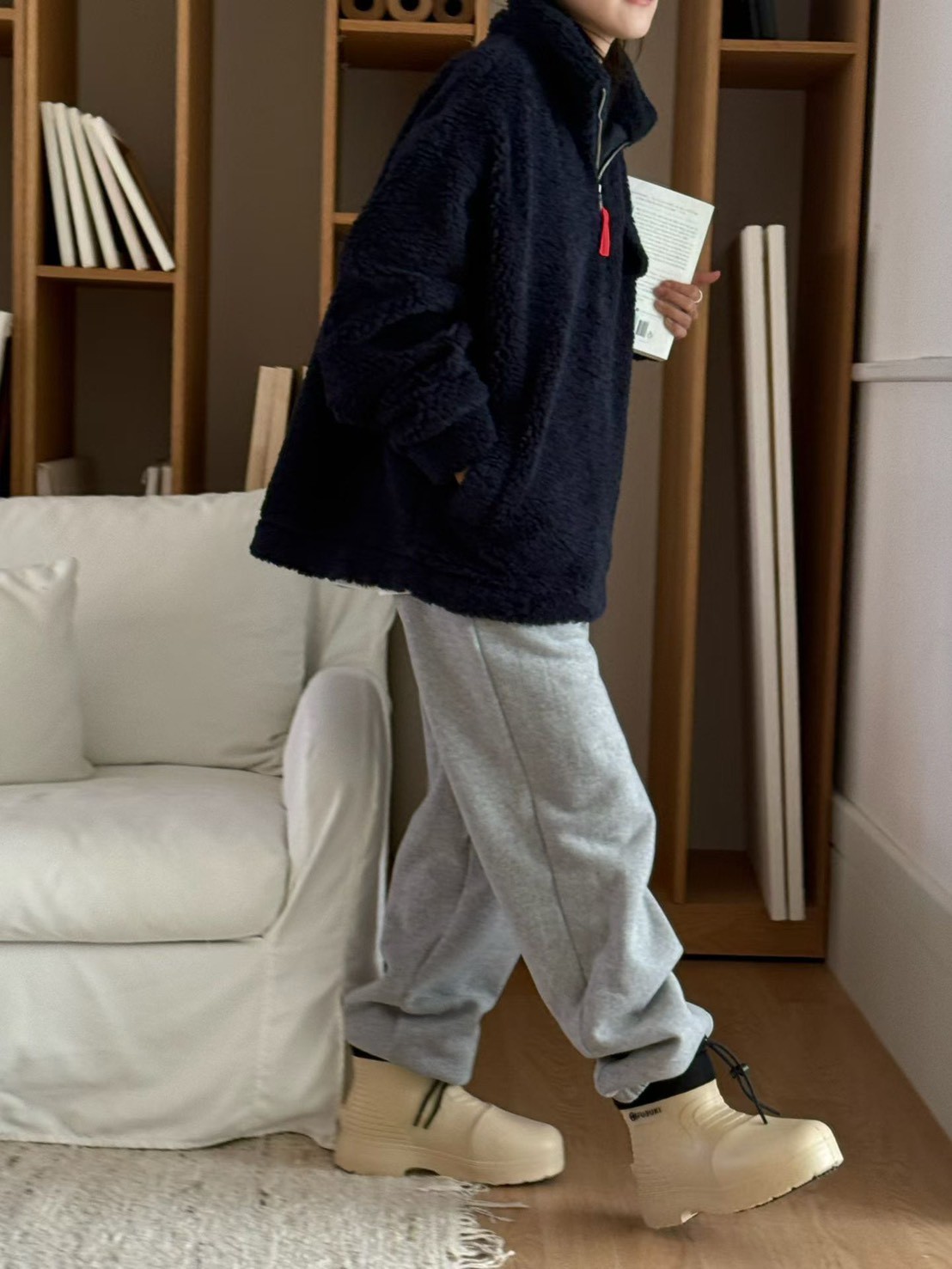 B14.暖暖玩偶毛茸茸立領上衣