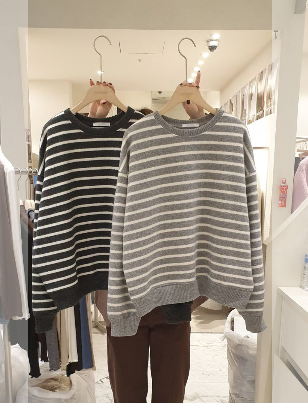 A59.小臉歐膩暖暖條紋毛衣