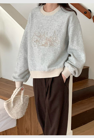 B03.冬日Fleece森林小屋刺繡上衣