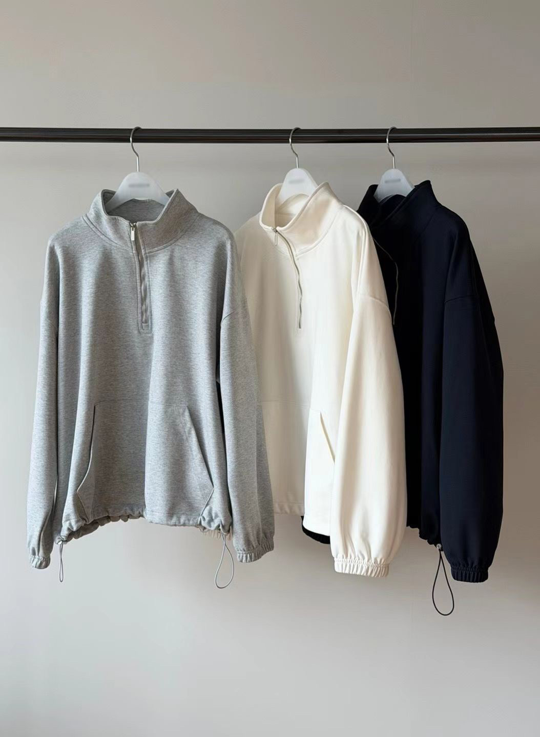 B27.瘦瘦歐膩可立領拉鍊大口袋上衣