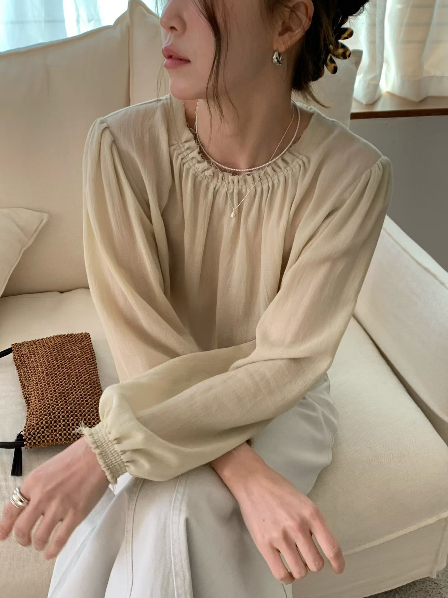 B60.抓皺領氣質女孩罩衫上衣