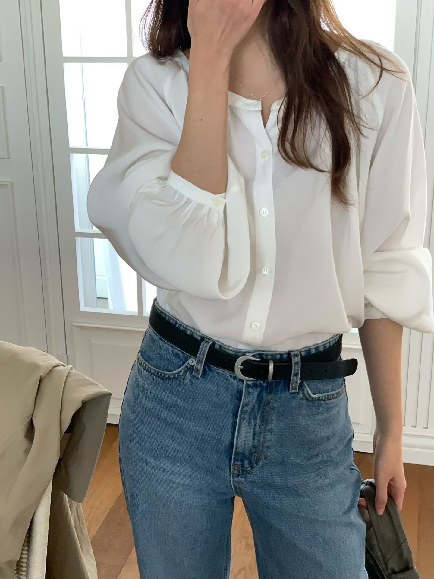 B10.大V家氣質唯美V領上衣