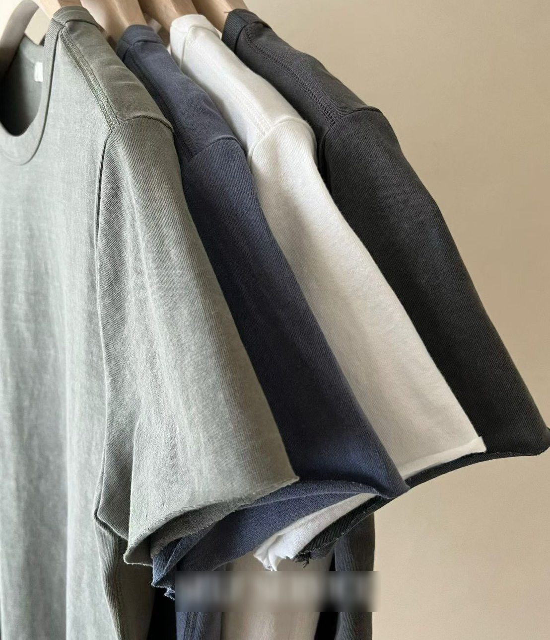 JP家灰階不收邊短袖TEE