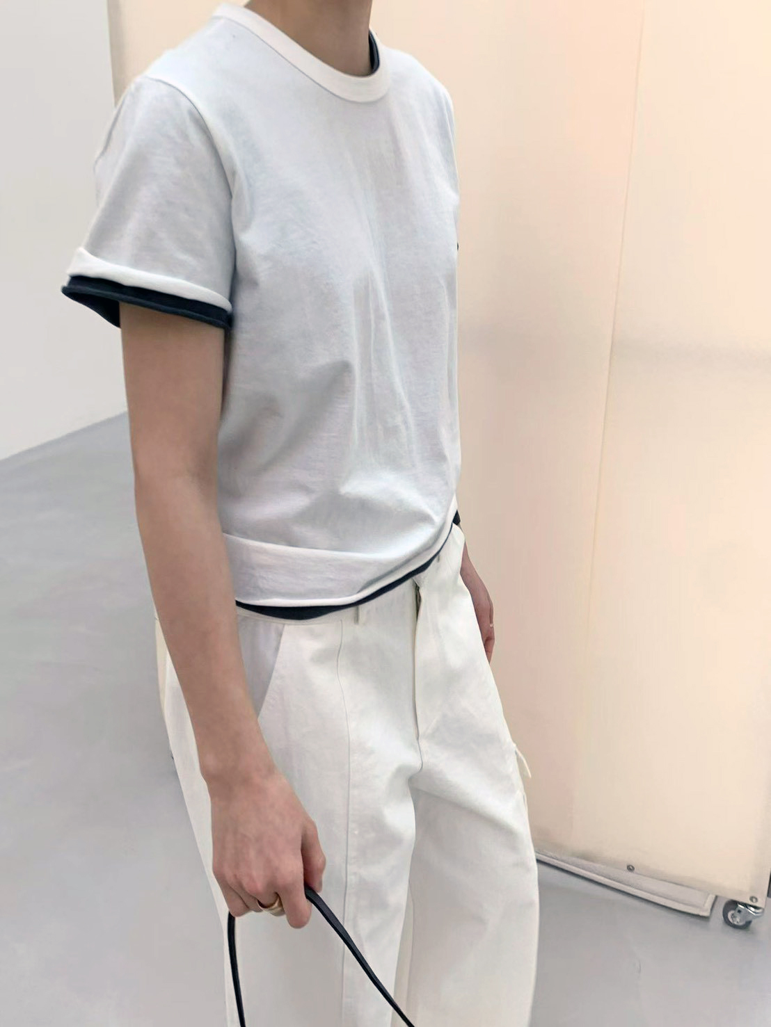 JP家灰階不收邊短袖TEE