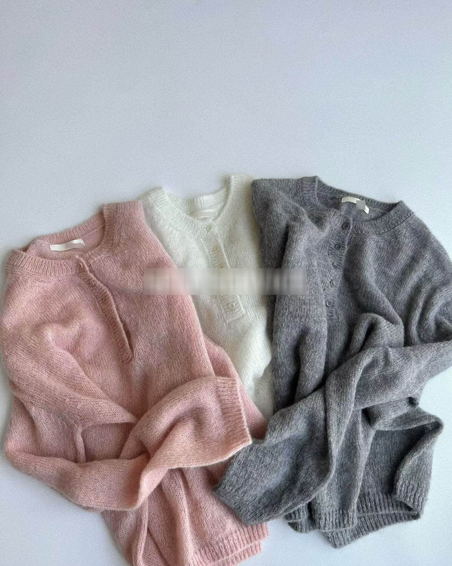 A43.JP家溫柔小排扣針織衫