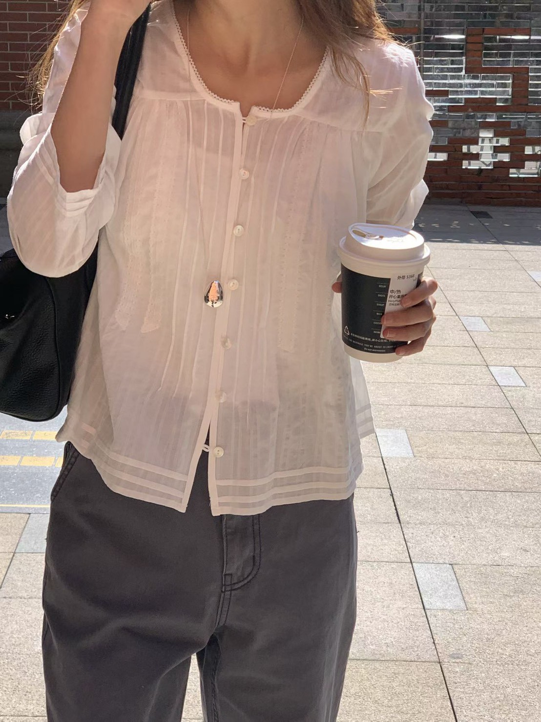 A05.大V家甜美緹花上衣