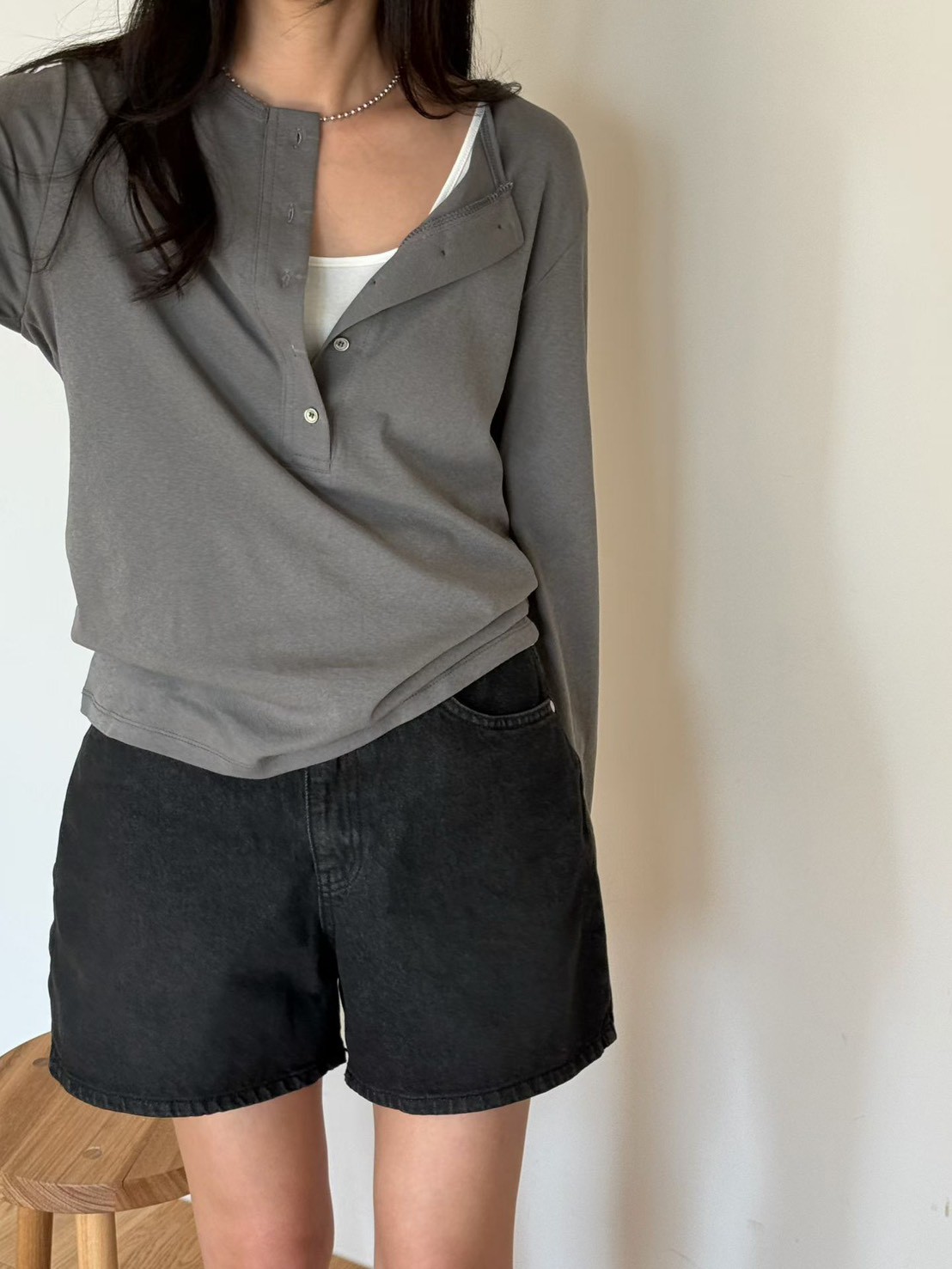 A37.瘦瘦歐膩寬門襟排釦上衣