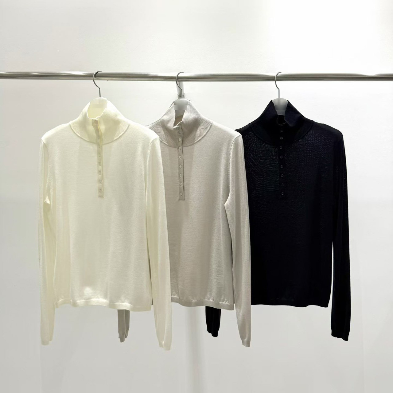 A25.質感家可立領小排釦上衣